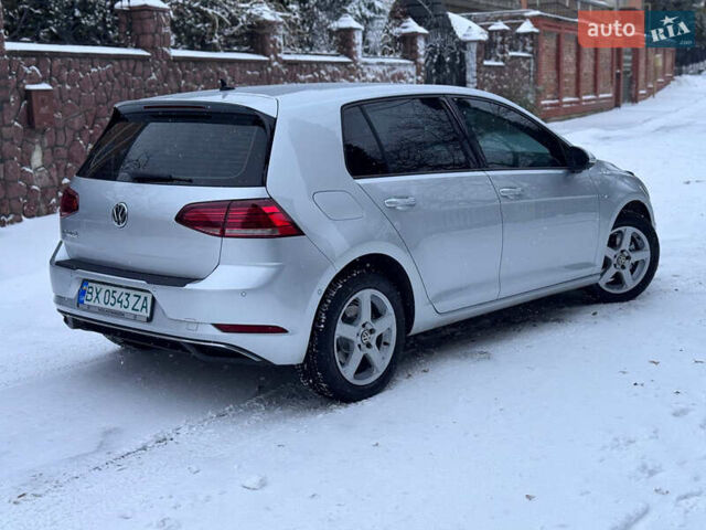 Серый Фольксваген e-Golf, объемом двигателя 0 л и пробегом 59 тыс. км за 13300 $, фото 39 на Automoto.ua