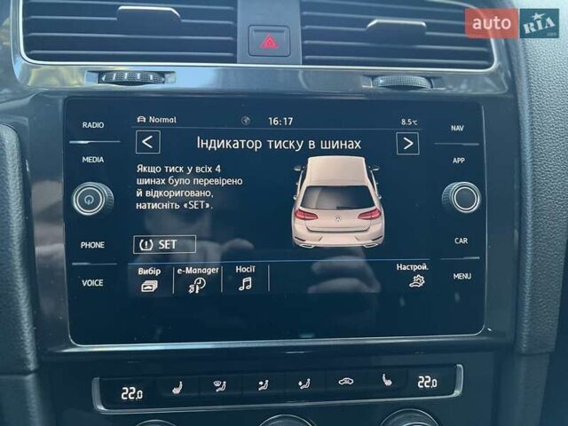 Сірий Фольксваген e-Golf, об'ємом двигуна 0 л та пробігом 141 тис. км за 13950 $, фото 31 на Automoto.ua