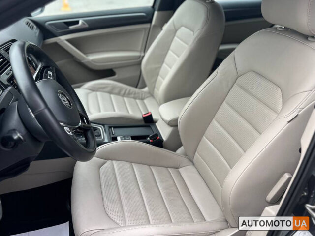 Сірий Фольксваген e-Golf, об'ємом двигуна 35 л та пробігом 109 тис. км за 16999 $, фото 7 на Automoto.ua