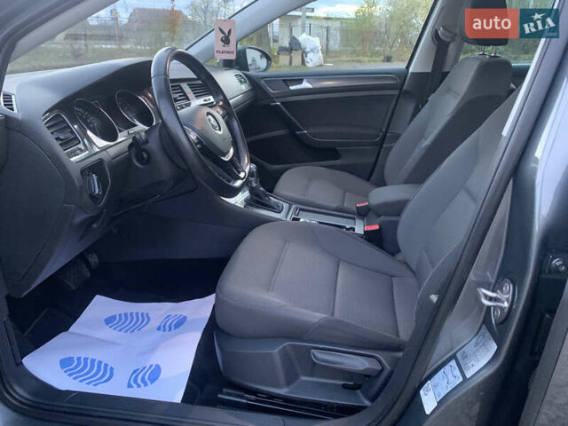 Серый Фольксваген e-Golf, объемом двигателя 0 л и пробегом 127 тыс. км за 11950 $, фото 33 на Automoto.ua