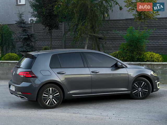 Сірий Фольксваген e-Golf, об'ємом двигуна 0 л та пробігом 202 тис. км за 13000 $, фото 9 на Automoto.ua