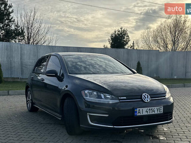 Серый Фольксваген e-Golf, объемом двигателя 0 л и пробегом 72 тыс. км за 14700 $, фото 6 на Automoto.ua