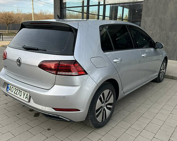 Серый Фольксваген e-Golf, объемом двигателя 0 л и пробегом 76 тыс. км за 13800 $, фото 19 на Automoto.ua