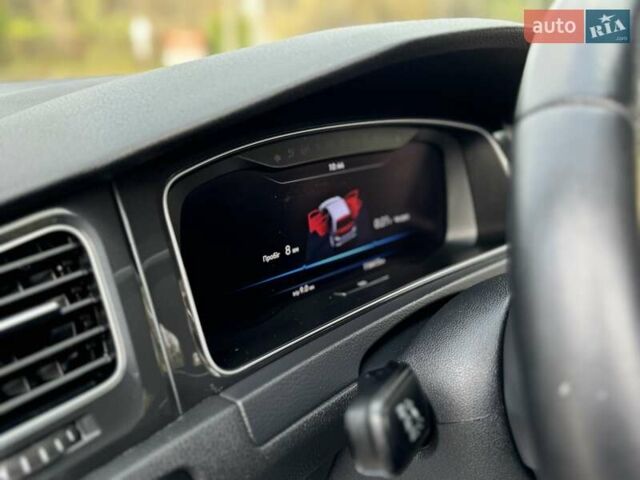 Серый Фольксваген e-Golf, объемом двигателя 0 л и пробегом 100 тыс. км за 12300 $, фото 33 на Automoto.ua