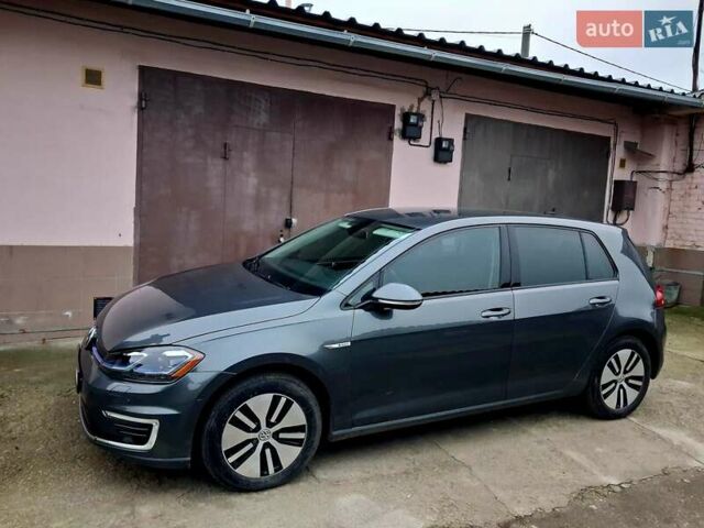 Сірий Фольксваген e-Golf, об'ємом двигуна 0 л та пробігом 97 тис. км за 12800 $, фото 9 на Automoto.ua