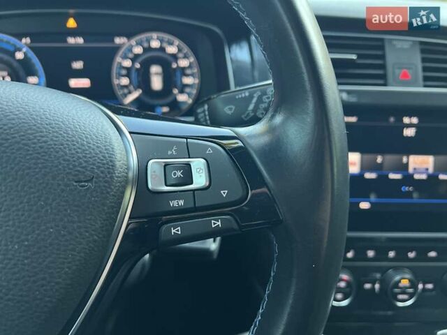 Сірий Фольксваген e-Golf, об'ємом двигуна 0 л та пробігом 141 тис. км за 13950 $, фото 23 на Automoto.ua