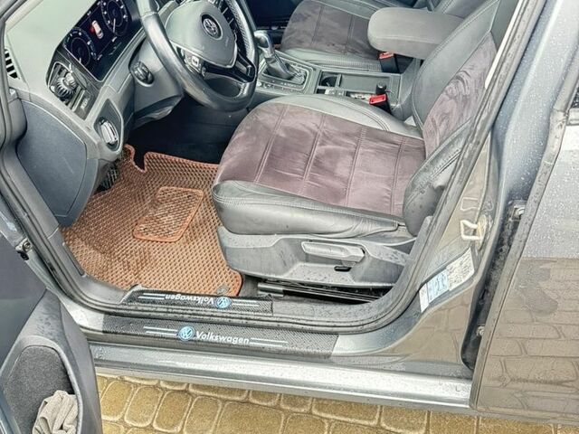 Серый Фольксваген e-Golf, объемом двигателя 0 л и пробегом 89 тыс. км за 15500 $, фото 8 на Automoto.ua