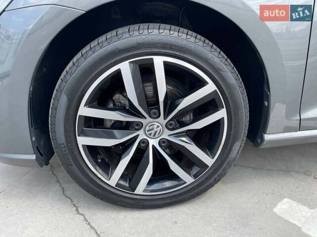 Сірий Фольксваген e-Golf, об'ємом двигуна 0 л та пробігом 123 тис. км за 12900 $, фото 14 на Automoto.ua