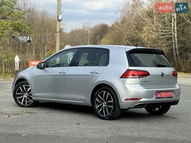 Серый Фольксваген e-Golf, объемом двигателя 0 л и пробегом 100 тыс. км за 12300 $, фото 18 на Automoto.ua