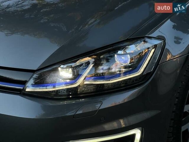Сірий Фольксваген e-Golf, об'ємом двигуна 0 л та пробігом 141 тис. км за 13950 $, фото 8 на Automoto.ua
