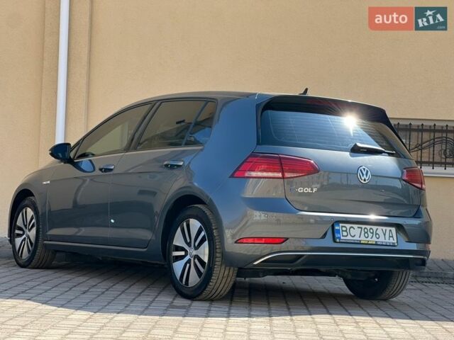 Серый Фольксваген e-Golf, объемом двигателя 0 л и пробегом 130 тыс. км за 13999 $, фото 35 на Automoto.ua