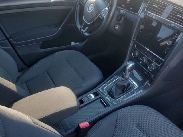 Серый Фольксваген e-Golf, объемом двигателя 0 л и пробегом 154 тыс. км за 14500 $, фото 3 на Automoto.ua