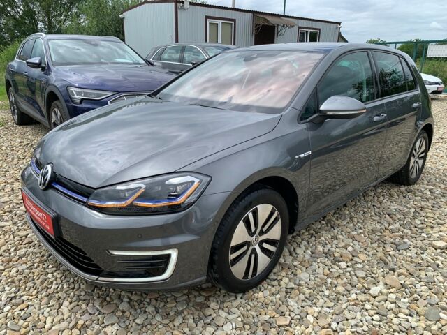 Серый Фольксваген e-Golf, объемом двигателя 0 л и пробегом 39 тыс. км за 17800 $, фото 15 на Automoto.ua