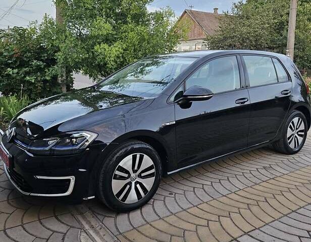 Сірий Фольксваген e-Golf, об'ємом двигуна 0 л та пробігом 97 тис. км за 15200 $, фото 17 на Automoto.ua