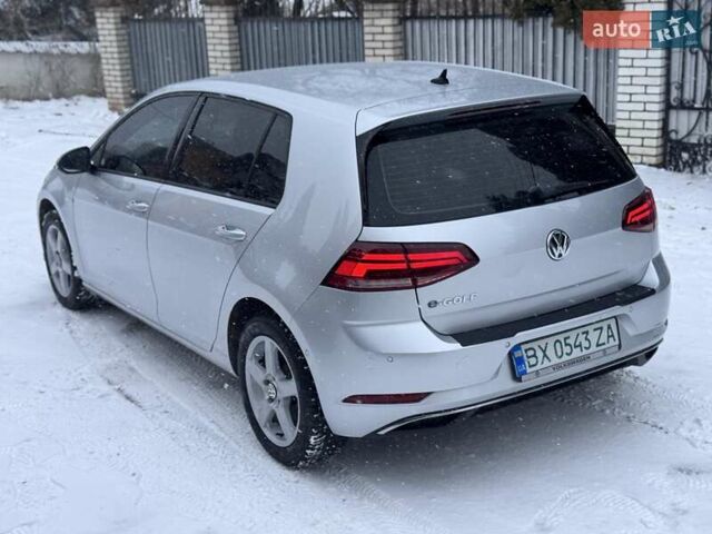 Серый Фольксваген e-Golf, объемом двигателя 0 л и пробегом 58 тыс. км за 12999 $, фото 10 на Automoto.ua