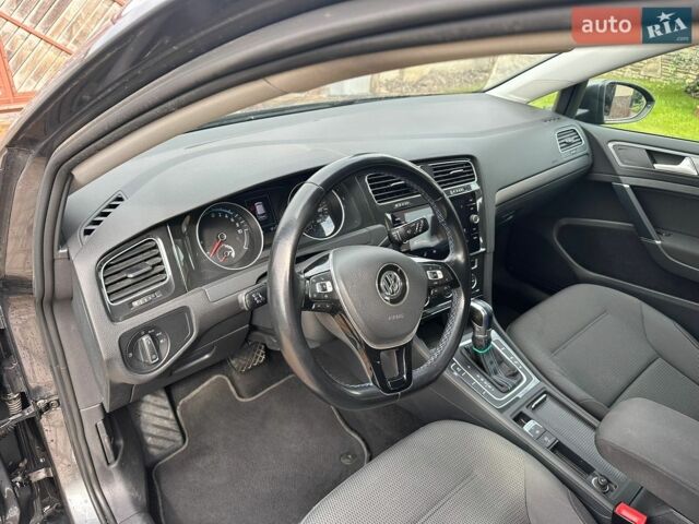 Серый Фольксваген e-Golf, объемом двигателя 0 л и пробегом 143 тыс. км за 12699 $, фото 9 на Automoto.ua