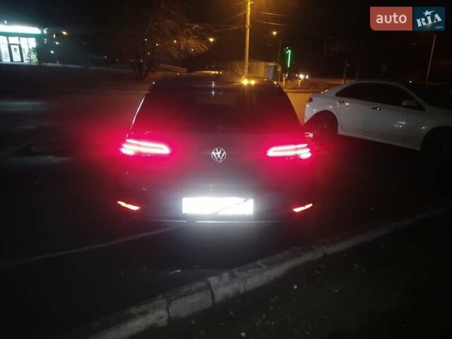 Серый Фольксваген e-Golf, объемом двигателя 0 л и пробегом 132 тыс. км за 14400 $, фото 3 на Automoto.ua
