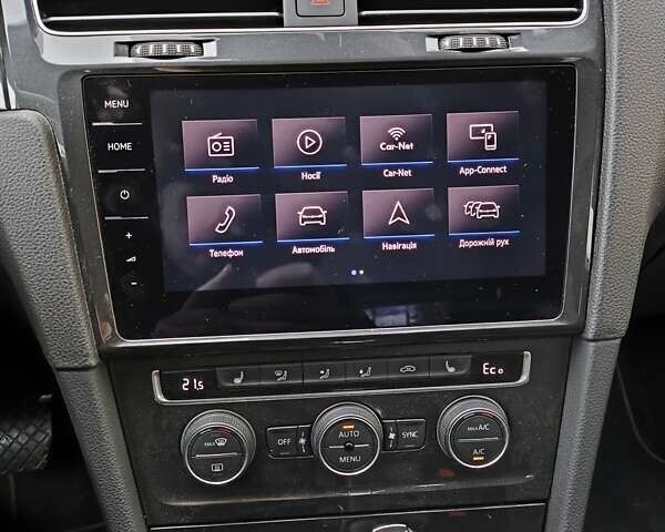 Серый Фольксваген e-Golf, объемом двигателя 0 л и пробегом 69 тыс. км за 14500 $, фото 4 на Automoto.ua