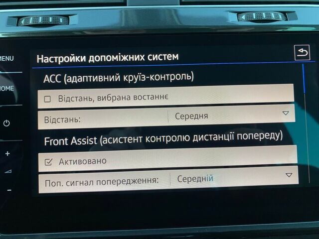 Серый Фольксваген e-Golf, объемом двигателя 0 л и пробегом 90 тыс. км за 16900 $, фото 64 на Automoto.ua
