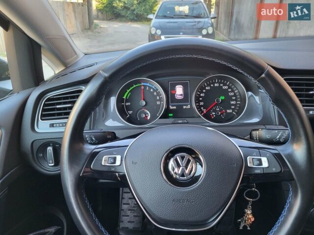 Сірий Фольксваген e-Golf, об'ємом двигуна 0 л та пробігом 18 тис. км за 23500 $, фото 9 на Automoto.ua