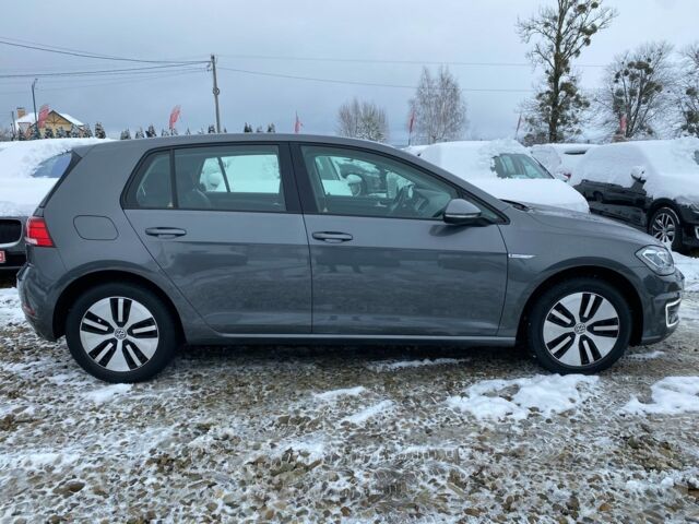 Серый Фольксваген e-Golf, объемом двигателя 0 л и пробегом 105 тыс. км за 12900 $, фото 14 на Automoto.ua
