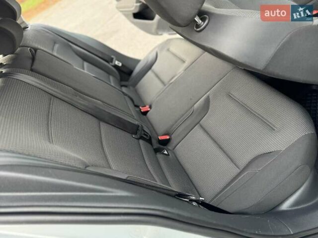 Серый Фольксваген e-Golf, объемом двигателя 0 л и пробегом 100 тыс. км за 12300 $, фото 44 на Automoto.ua