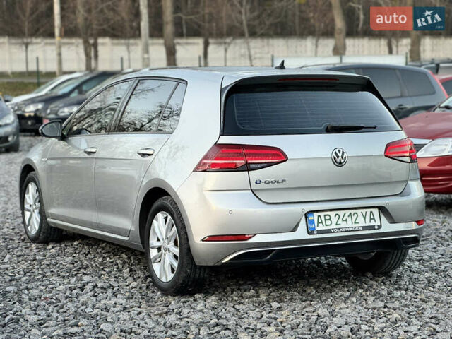 Серый Фольксваген e-Golf, объемом двигателя 0 л и пробегом 90 тыс. км за 14500 $, фото 4 на Automoto.ua