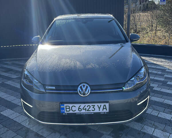Сірий Фольксваген e-Golf, об'ємом двигуна 0 л та пробігом 39 тис. км за 17200 $, фото 23 на Automoto.ua
