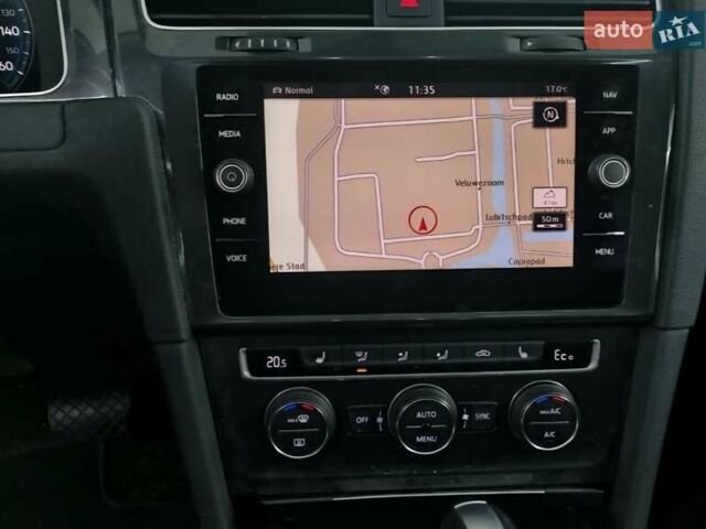 Сірий Фольксваген e-Golf, об'ємом двигуна 0 л та пробігом 97 тис. км за 15200 $, фото 6 на Automoto.ua