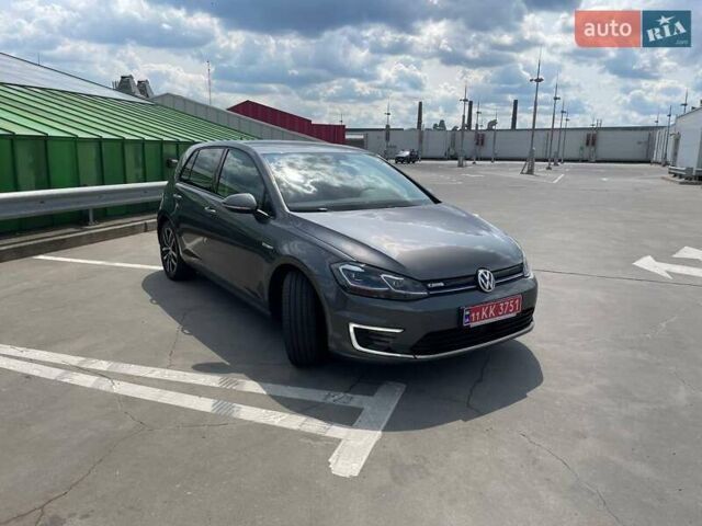 Сірий Фольксваген e-Golf, об'ємом двигуна 0 л та пробігом 123 тис. км за 12900 $, фото 2 на Automoto.ua
