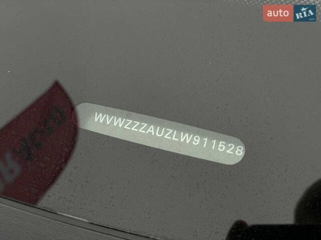 Серый Фольксваген e-Golf, объемом двигателя 0 л и пробегом 108 тыс. км за 13499 $, фото 57 на Automoto.ua