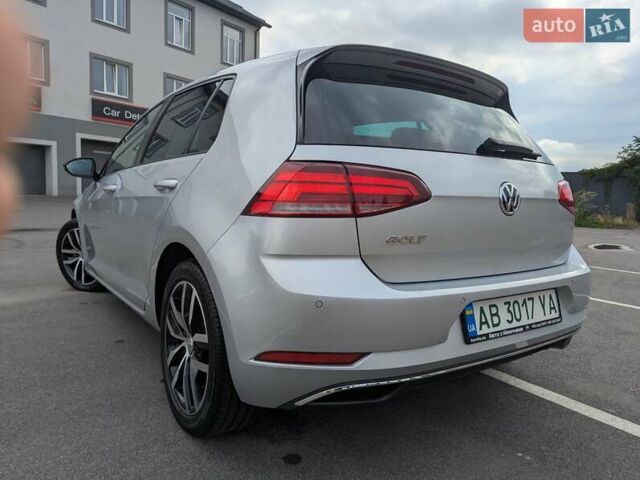 Серый Фольксваген e-Golf, объемом двигателя 0 л и пробегом 29 тыс. км за 14800 $, фото 10 на Automoto.ua