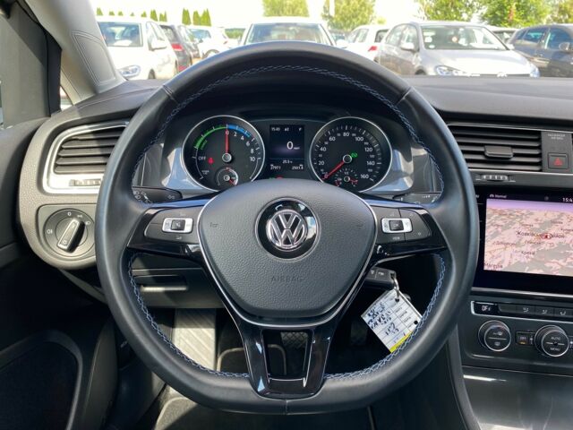 Сірий Фольксваген e-Golf, об'ємом двигуна 0 л та пробігом 27 тис. км за 14900 $, фото 23 на Automoto.ua