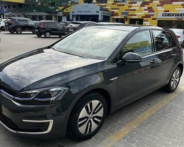 Сірий Фольксваген e-Golf, об'ємом двигуна 0 л та пробігом 50 тис. км за 14700 $, фото 38 на Automoto.ua