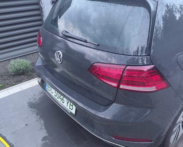 Сірий Фольксваген e-Golf, об'ємом двигуна 0 л та пробігом 55 тис. км за 15500 $, фото 4 на Automoto.ua