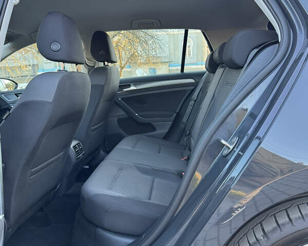 Сірий Фольксваген e-Golf, об'ємом двигуна 0 л та пробігом 51 тис. км за 13499 $, фото 53 на Automoto.ua