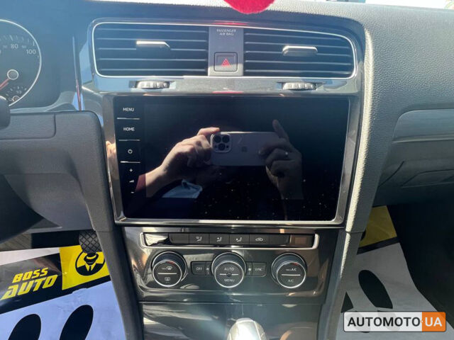 Сірий Фольксваген e-Golf, об'ємом двигуна 36 л та пробігом 34 тис. км за 16000 $, фото 14 на Automoto.ua