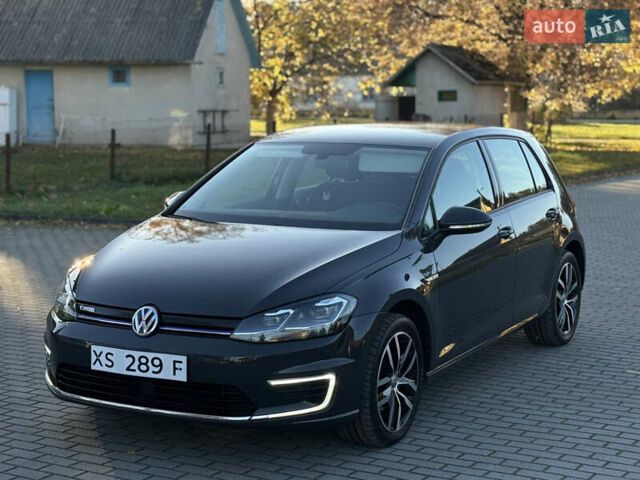 Сірий Фольксваген e-Golf, об'ємом двигуна 0 л та пробігом 51 тис. км за 13499 $, фото 1 на Automoto.ua