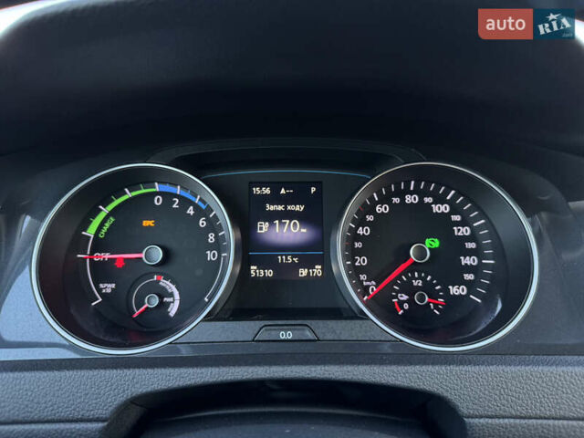 Сірий Фольксваген e-Golf, об'ємом двигуна 0 л та пробігом 51 тис. км за 13499 $, фото 60 на Automoto.ua