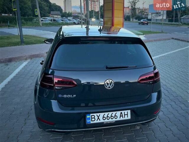 Серый Фольксваген e-Golf, объемом двигателя 0 л и пробегом 64 тыс. км за 15600 $, фото 3 на Automoto.ua