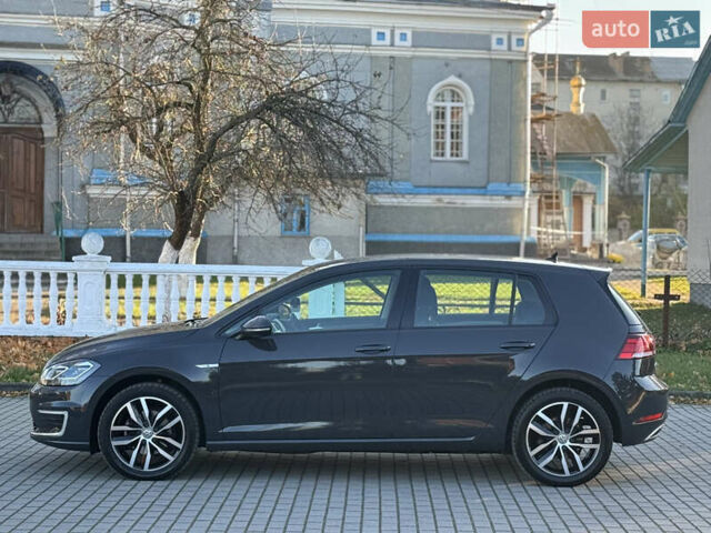Сірий Фольксваген e-Golf, об'ємом двигуна 0 л та пробігом 51 тис. км за 13499 $, фото 40 на Automoto.ua