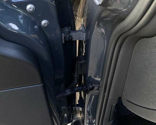 Серый Фольксваген e-Golf, объемом двигателя 0 л и пробегом 48 тыс. км за 14617 $, фото 34 на Automoto.ua