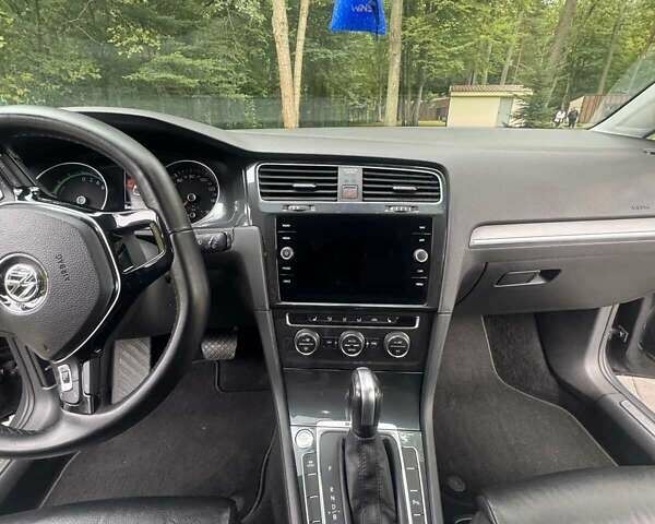 Сірий Фольксваген e-Golf, об'ємом двигуна 0 л та пробігом 81 тис. км за 15600 $, фото 18 на Automoto.ua