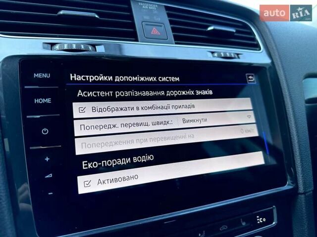 Серый Фольксваген e-Golf, объемом двигателя 0 л и пробегом 54 тыс. км за 16500 $, фото 17 на Automoto.ua