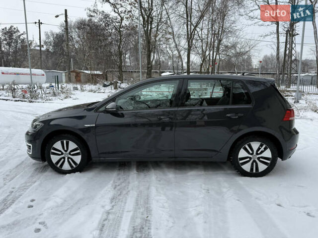 Сірий Фольксваген e-Golf, об'ємом двигуна 0 л та пробігом 53 тис. км за 13800 $, фото 11 на Automoto.ua