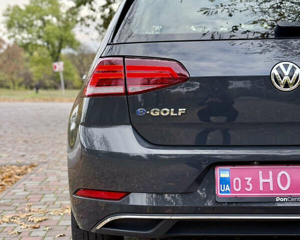 Фольксваген e-Golf 2020 в Кропивницком (Кировограде) на Automoto.ua Серый Фольксваген e-Golf, объемом двигателя 0 л и пробегом 125 тыс. км за 14550 $, фото 15 на Automoto.ua