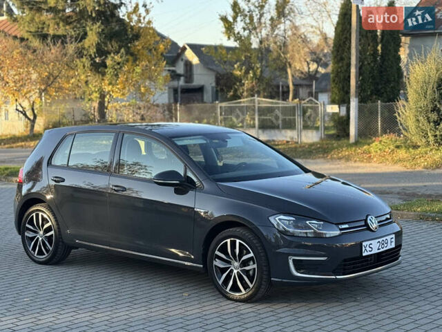 Сірий Фольксваген e-Golf, об'ємом двигуна 0 л та пробігом 51 тис. км за 13499 $, фото 17 на Automoto.ua