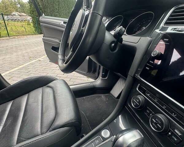 Сірий Фольксваген e-Golf, об'ємом двигуна 0 л та пробігом 81 тис. км за 15600 $, фото 15 на Automoto.ua