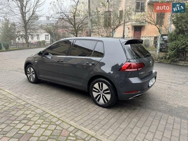 Серый Фольксваген e-Golf, объемом двигателя 0 л и пробегом 40 тыс. км за 15300 $, фото 12 на Automoto.ua