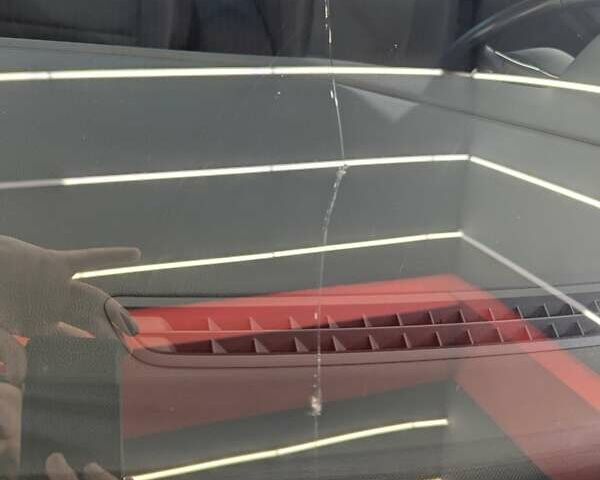 Серый Фольксваген e-Golf, объемом двигателя 0 л и пробегом 29 тыс. км за 14800 $, фото 61 на Automoto.ua